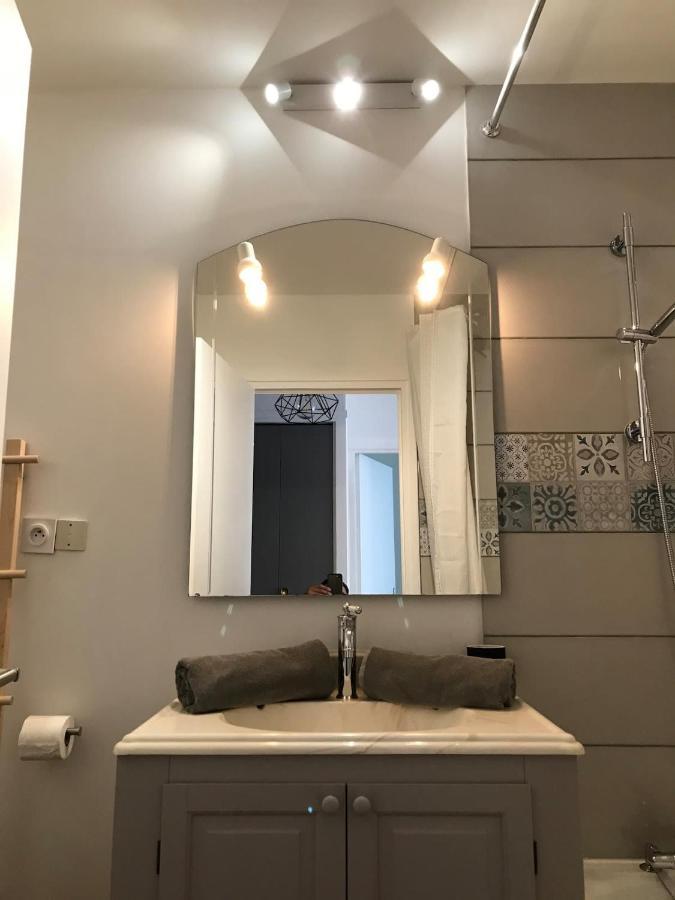 Le Petit Monplaisir-Parking- Sans Soucis Apartman Lyon Kültér fotó
